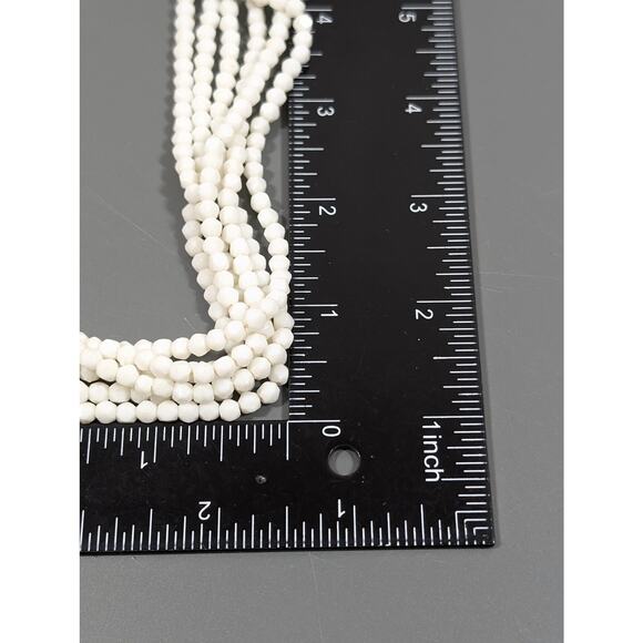 Vintage White Glass Faceted bead Multi Strand Layered Statement Neckalce 22" - Picture 14 of 14